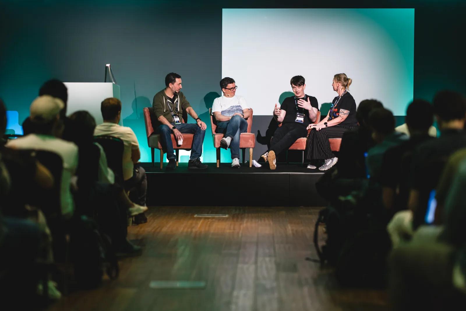 re:cinq engineers on a panel at DevCon